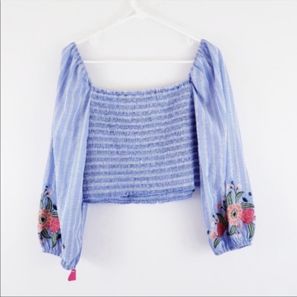 Floral Embroidered Smocked Crop Top - Picture 2 of 5